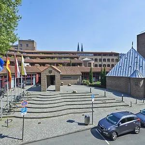 4* Hotell Maternushaus